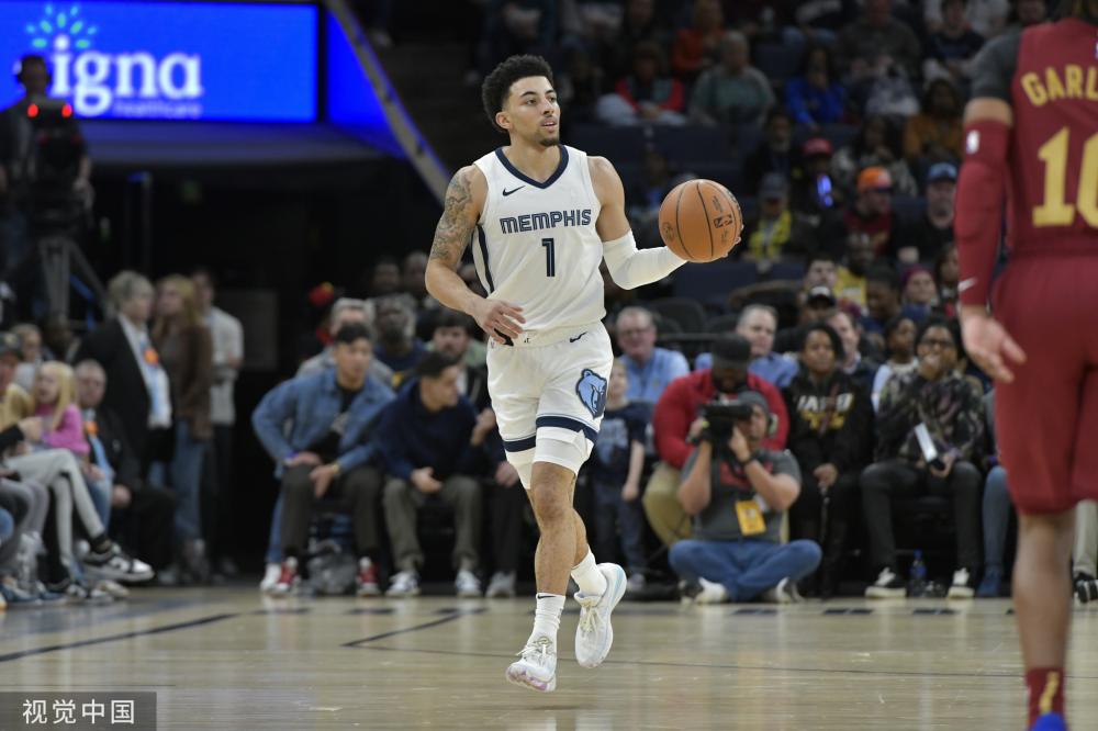 位球迷去见 位球迷去见